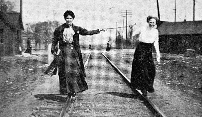1910 Millidek image of Wabash tracks just south of West Main St.