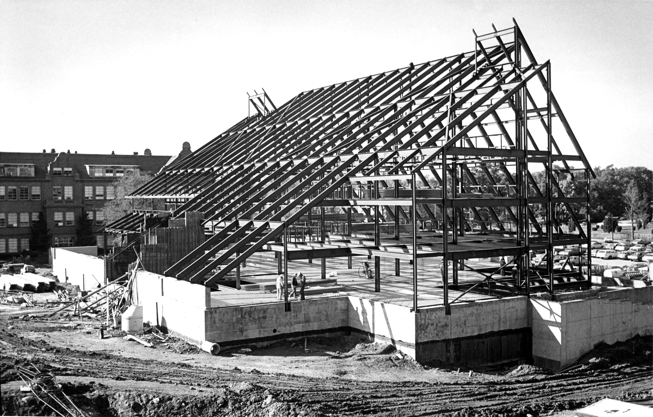Black and white photo of Staley Library construction