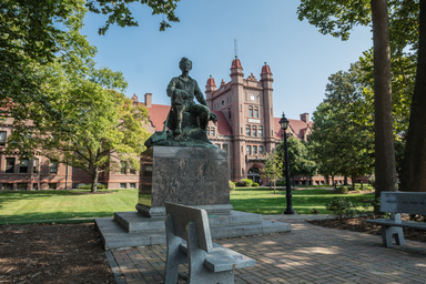 Lincoln Statue